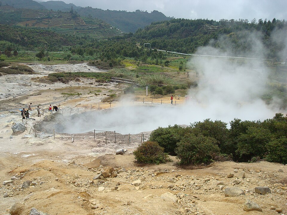 Kawah Sikidang